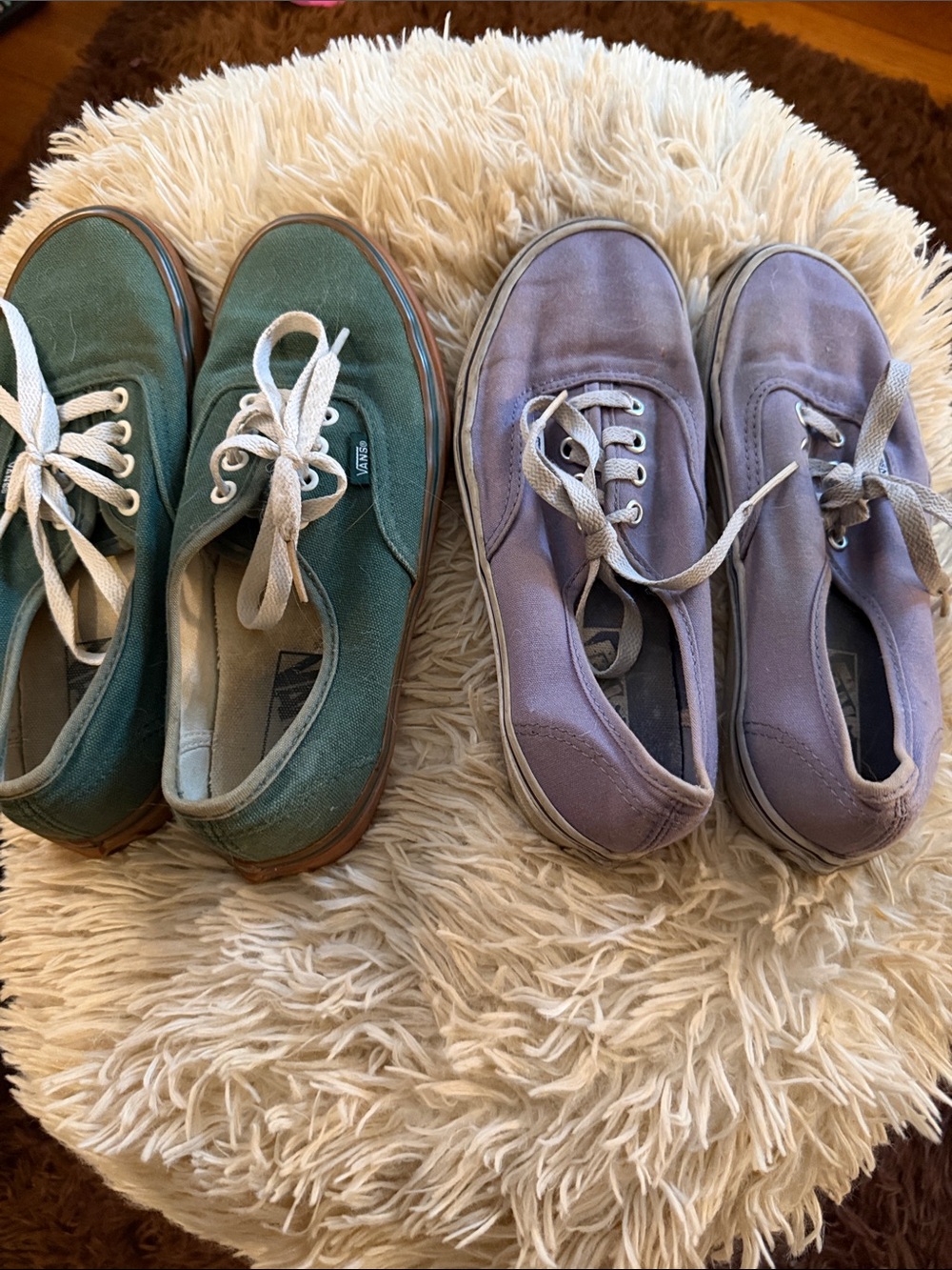 Two pair vans old school women 7 men 5.5